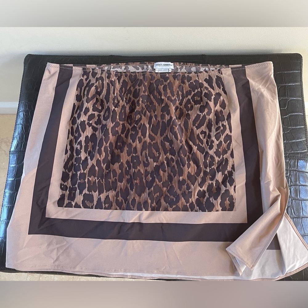 VINTAGE DOLCE AND GABBANA MINI SKIRT